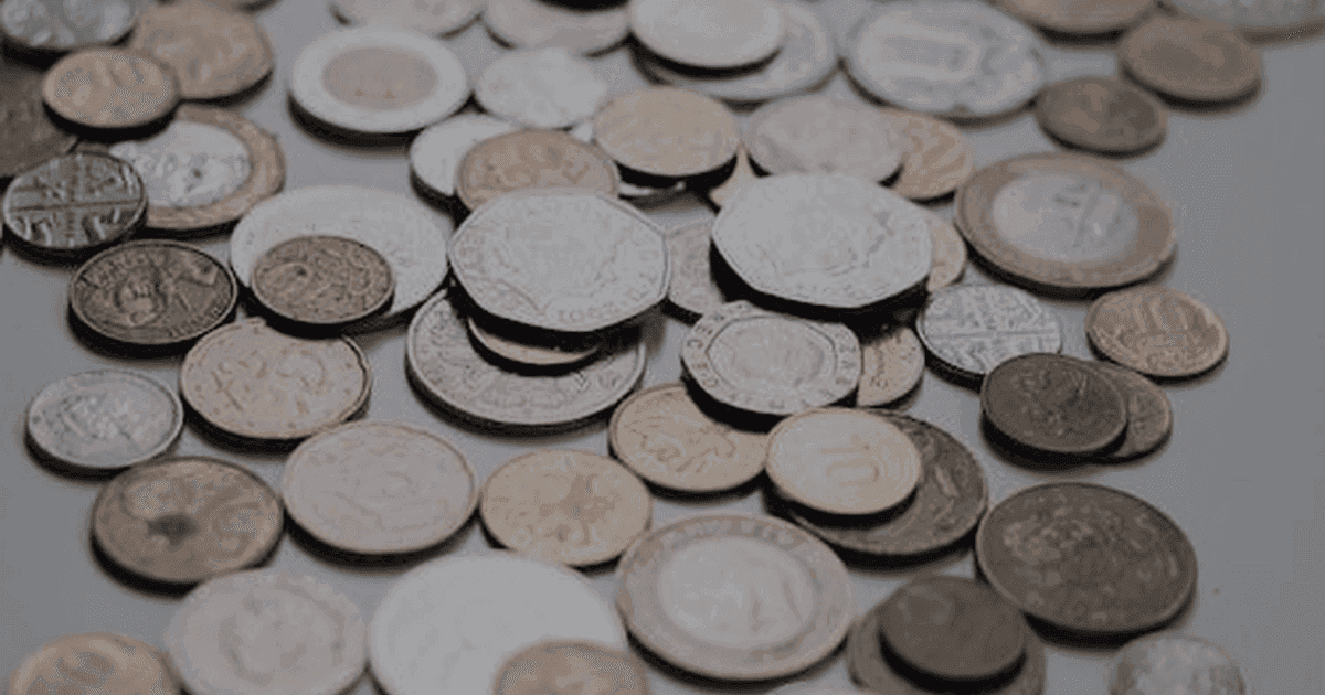 person sending money on a smartphone - How to build an app like Cash App: features, compliance, and cost